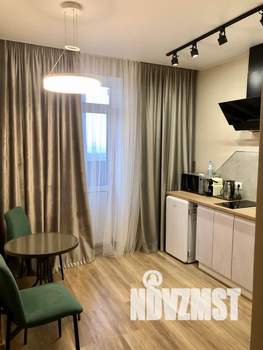 1-к квартира, посуточно, 35м2, 15/24 этаж