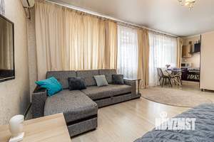 Студия квартира, посуточно, 35м2, 3/6 этаж