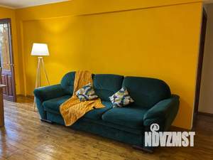 2-к квартира, посуточно, 60м2, 2/5 этаж