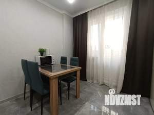 2-к квартира, посуточно, 60м2, 1/22 этаж