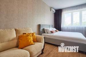 1-к квартира, посуточно, 50м2, 1/1 этаж