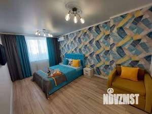 1-к квартира, посуточно, 42м2, 1/1 этаж