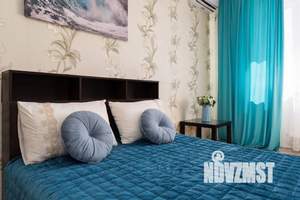 1-к квартира, посуточно, 42м2, 1/1 этаж