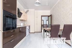 2-к квартира, посуточно, 70м2, 7/17 этаж