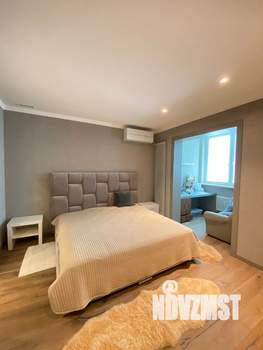 4-к квартира, на длительный срок, 200м2, 4/22 этаж