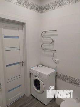 Студия квартира, посуточно, 29м2, 16/20 этаж