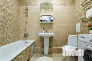 1-к квартира, посуточно, 42м2, 1/1 этаж