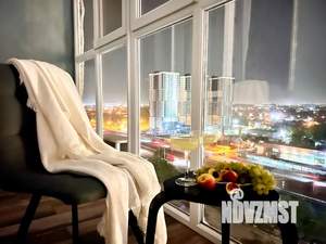 1-к квартира, посуточно, 51м2, 13/17 этаж