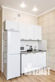 Студия квартира, посуточно, 25м2, 10/17 этаж