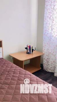 1-к квартира, посуточно, 37м2, 3/18 этаж