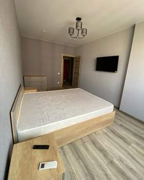 1-к квартира, на длительный срок, 40м2, 11/18 этаж