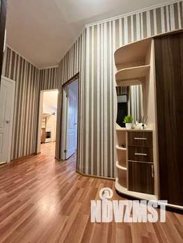 1-к квартира, посуточно, 38м2, 4/4 этаж