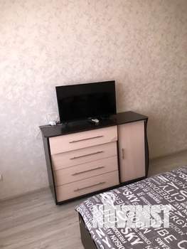 1-к квартира, посуточно, 40м2, 7/16 этаж