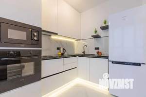 1-к квартира, посуточно, 43м2, 17/18 этаж