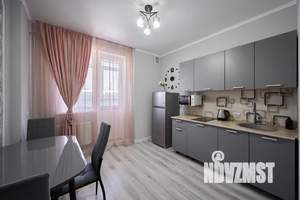 1-к квартира, посуточно, 37м2, 18/19 этаж