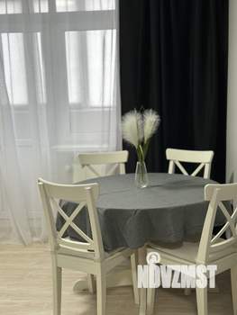 1-к квартира, посуточно, 44м2, 10/17 этаж