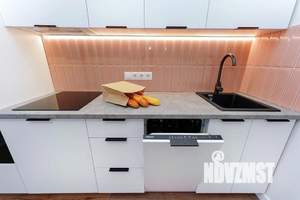 1-к квартира, посуточно, 40м2, 1/1 этаж