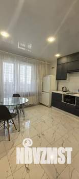 1-к квартира, посуточно, 37м2, 4/16 этаж