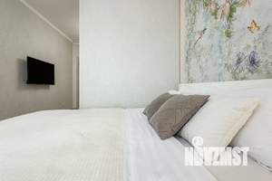 1-к квартира, посуточно, 40м2, 18/25 этаж