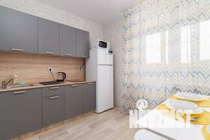 1-к квартира, посуточно, 35м2, 4/18 этаж