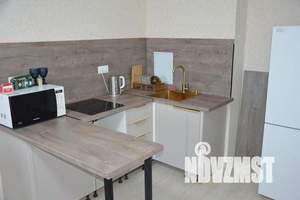 1-к квартира, посуточно, 35м2, 6/16 этаж