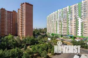 1-к квартира, посуточно, 40м2, 6/18 этаж