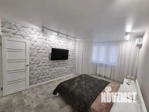 1-к квартира, посуточно, 40м2, 1/17 этаж