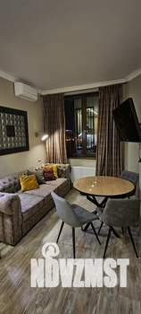 1-к квартира, посуточно, 42м2, 7/14 этаж