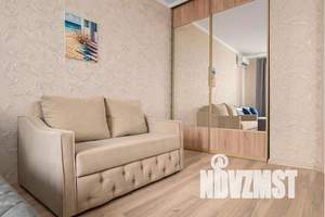 1-к квартира, посуточно, 40м2, 6/18 этаж