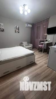 Студия квартира, посуточно, 30м2, 2/23 этаж