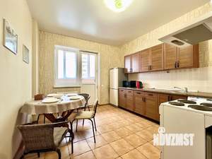 1-к квартира, посуточно, 42м2, 1/1 этаж