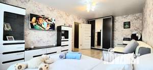 1-к квартира, посуточно, 42м2, 2/15 этаж