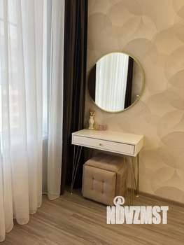 1-к квартира, посуточно, 42м2, 6/9 этаж