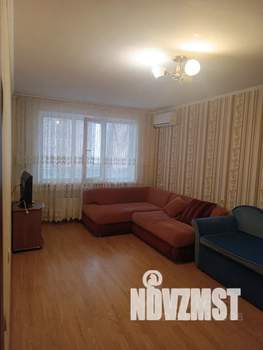1-к квартира, посуточно, 38м2, 2/17 этаж