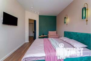 1-к квартира, посуточно, 40м2, 18/22 этаж