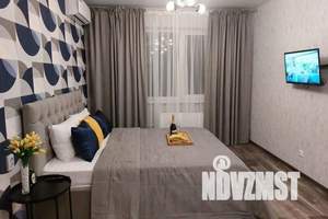 1-к квартира, посуточно, 39м2, 7/10 этаж