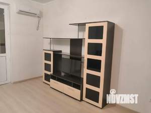 Студия квартира, на длительный срок, 36м2, 8/18 этаж