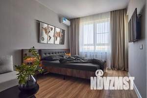 1-к квартира, посуточно, 40м2, 9/24 этаж