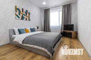 2-к квартира, посуточно, 60м2, 10/18 этаж