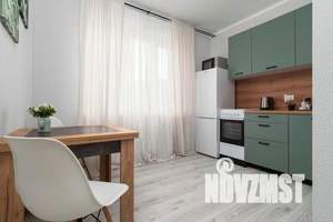 1-к квартира, посуточно, 37м2, 19/21 этаж