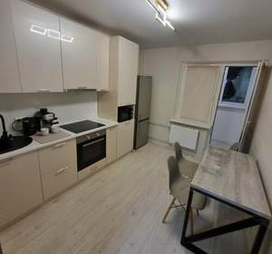 1-к квартира, на длительный срок, 37м2, 1/16 этаж