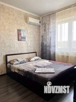 1-к квартира, посуточно, 37м2, 18/18 этаж