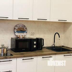 1-к квартира, посуточно, 44м2, 1/1 этаж