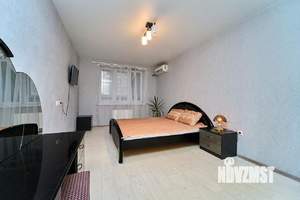 1-к квартира, на длительный срок, 47м2, 5/18 этаж