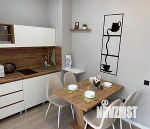 1-к квартира, посуточно, 38м2, 2/9 этаж