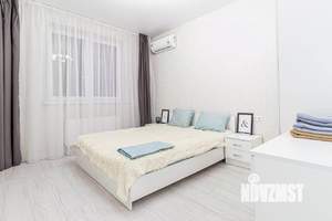 2-к квартира, посуточно, 64м2, 1/1 этаж