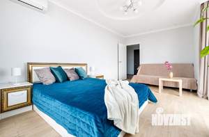 1-к квартира, посуточно, 42м2, 15/25 этаж