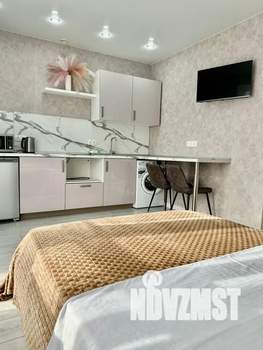 Студия квартира, посуточно, 30м2, 10/17 этаж