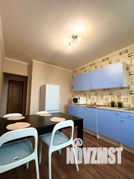 2-к квартира, посуточно, 68м2, 4/17 этаж