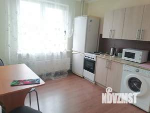 1-к квартира, посуточно, 40м2, 7/16 этаж